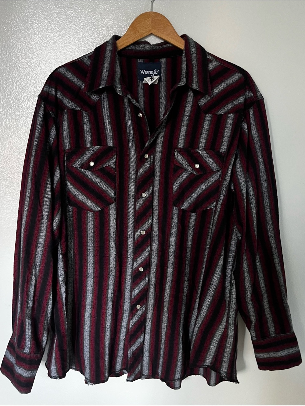 Wrangler Western-Style Flannel Red, Black and Gray Pearl Snaps Unisex Warm Soft!